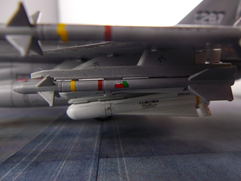 F-16 C FIGHTING FALCON 1/48 - Page 3 1311