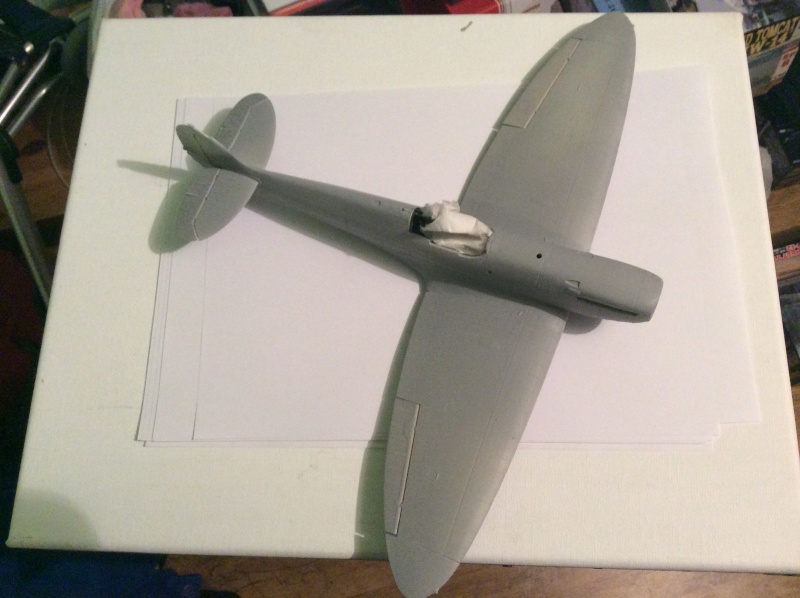 Spitfire Mk. IIa Revell 1/32 [Loic]  - Page 3 Image40