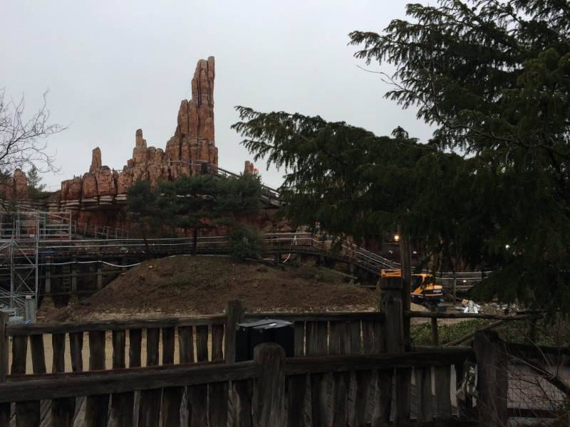 Big Thunder Mountain - Réhabilitation [Frontierland - 2015-2016] - Page 14 Img_0713