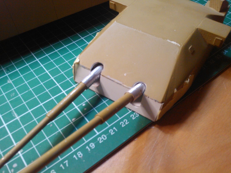char type landcreuzer P 1000 Ratte jamais construit - Page 11 Img_2253