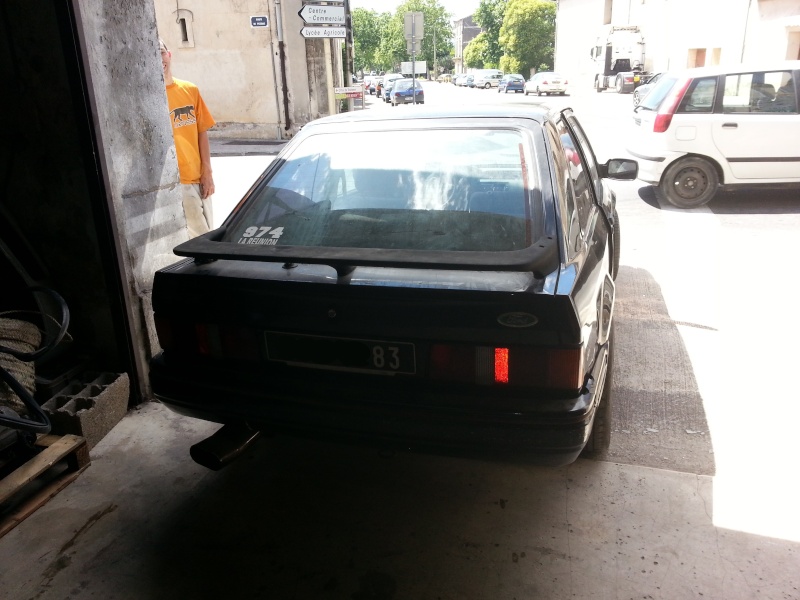 Escort xr3i noire de 1987 20130629