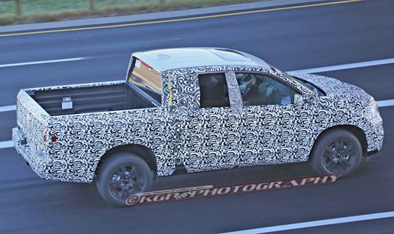 2016 Honda Ridgeline Image12