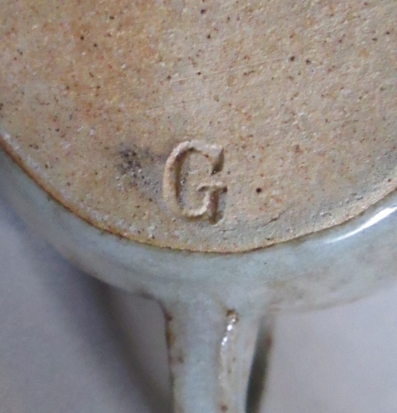 Was this mug made by Gwenda Spence? Img_3619
