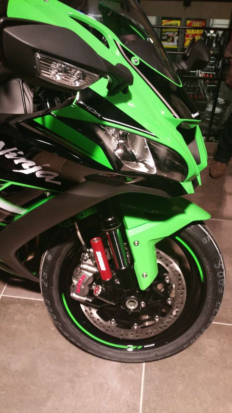 ZX10-R 2016 - Page 3 02310
