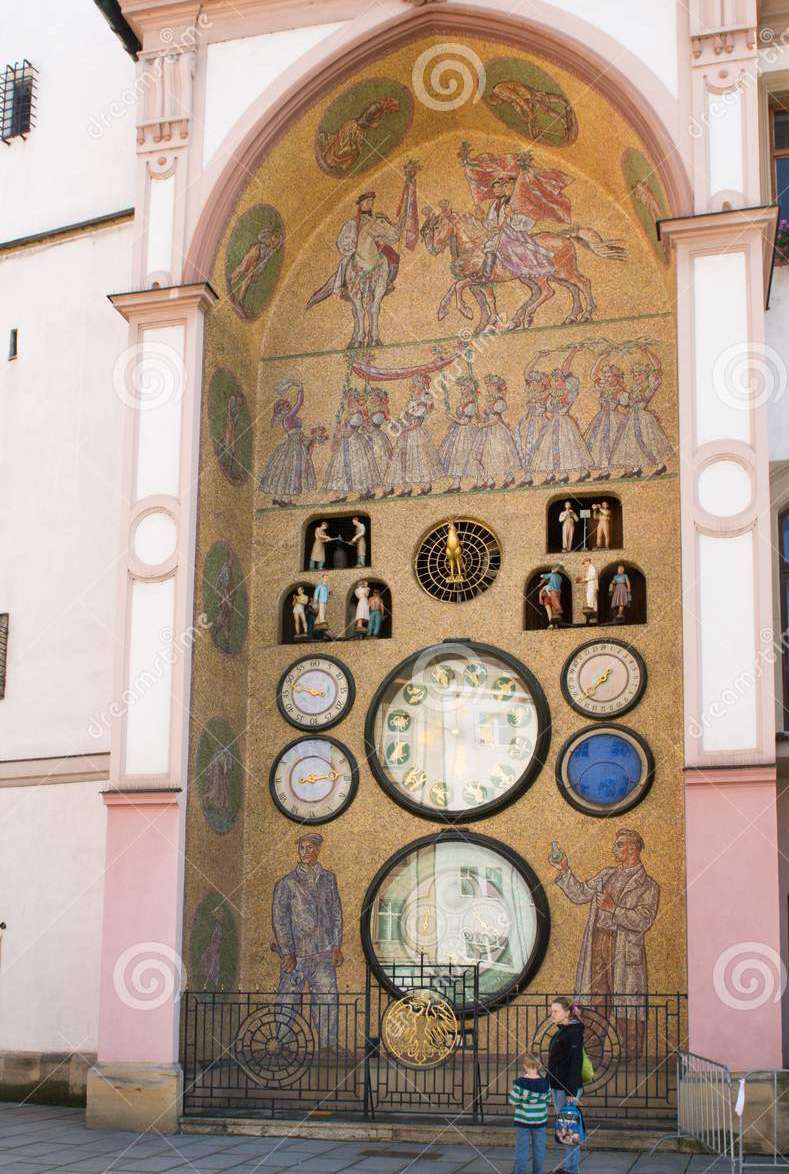 L'horloge astronomique d'Olomouc - République Tchèque. Horlog10