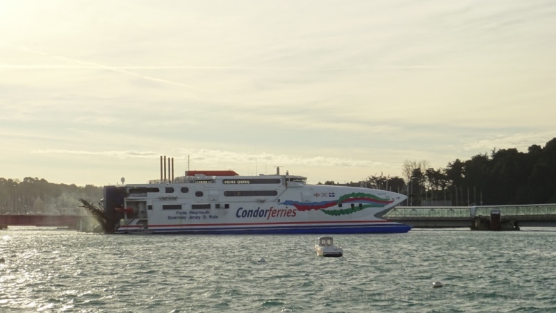 [Guernsey] Condor Ferries - Page 2 Pict-a36