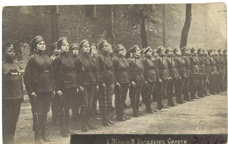 Les femmes Russes dans la grande Guerre Bat_fe15