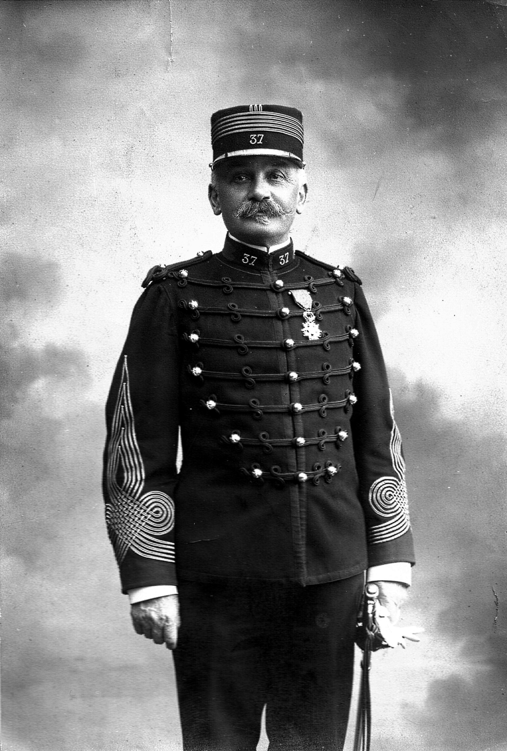 Le dolman dans l'armée française 1871-1914  Colone17