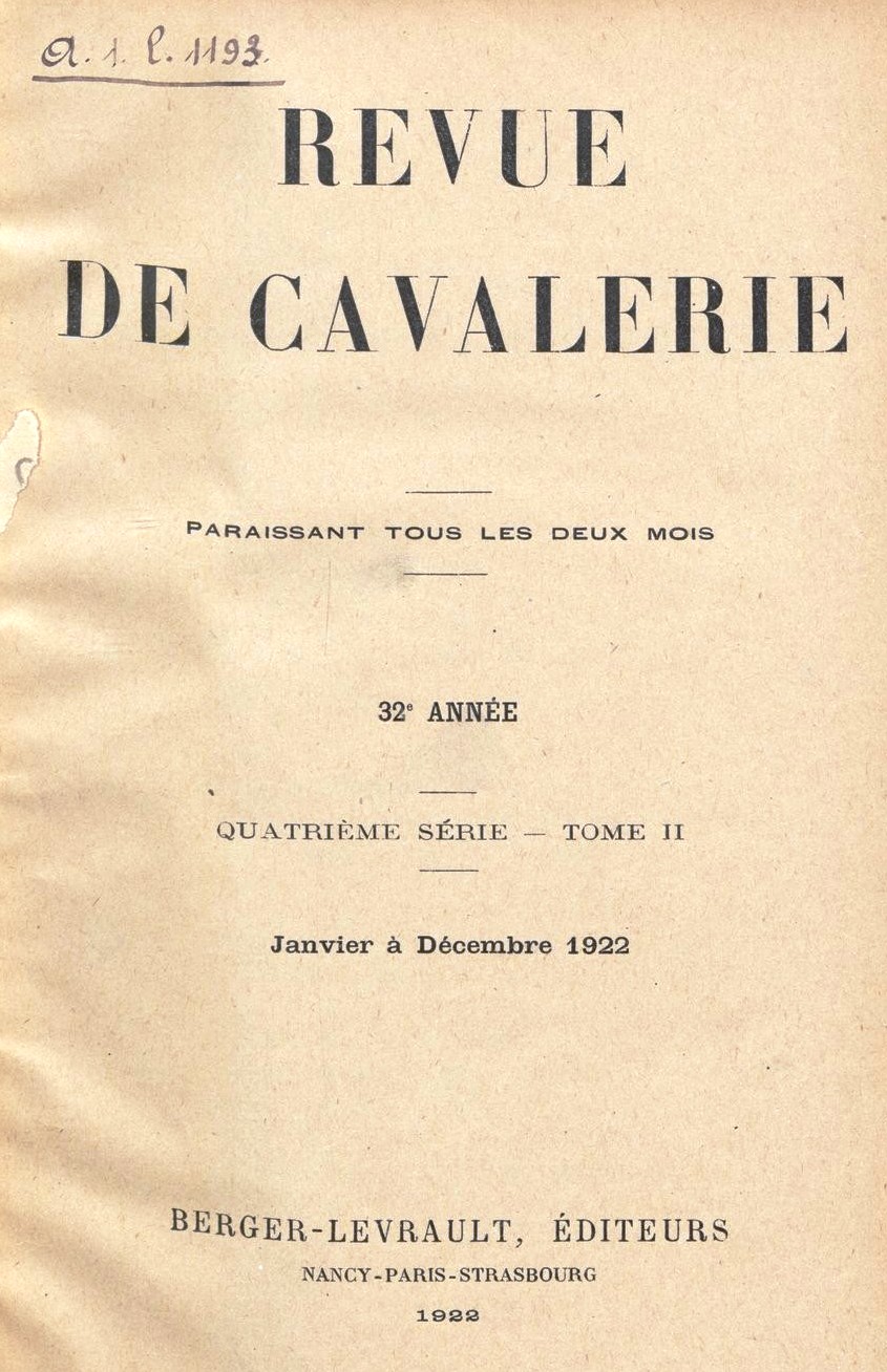 Le pliage du manteau de cavalerie  - Page 2 Revue_12