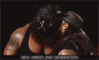 MAYHEM #3 - Bray Wyatt & Braun Strowman w/The Wyatt Family vs. Kane & Jeff Hardy 1010