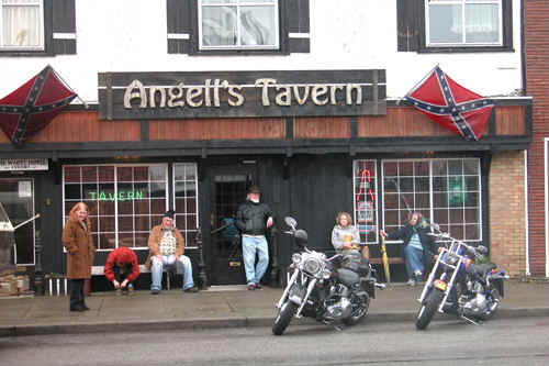 Bar, pub, resto bikers Index_10