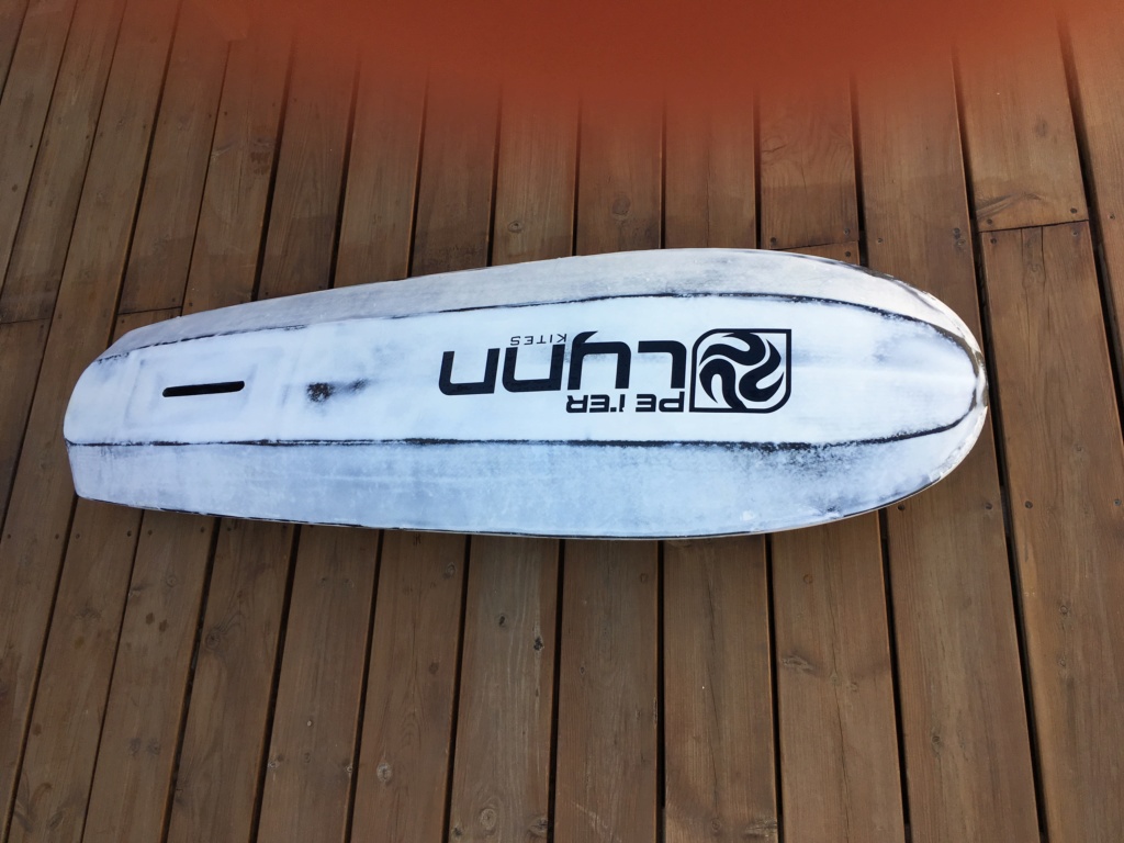 Board full carbon 142x42 - 2,5kg - 270 euros 44019610