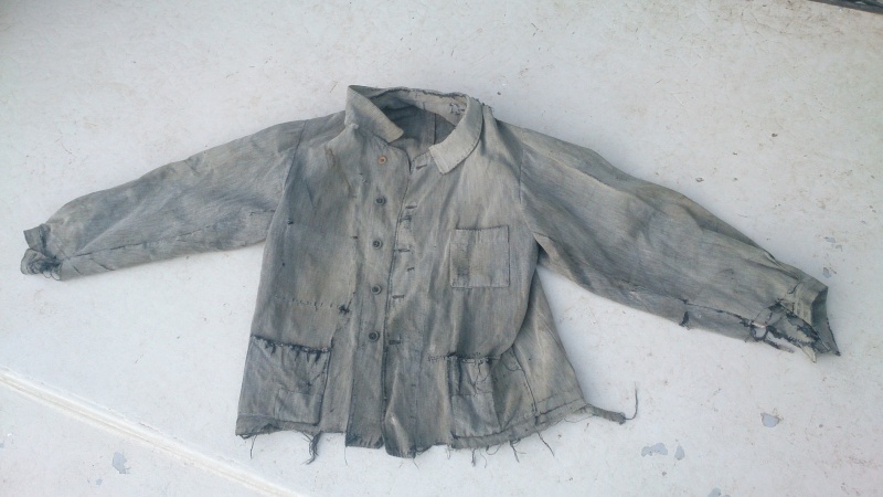 veste-tunique-chemise très vieille mais inconnu au bataillon ! Dsc_1312