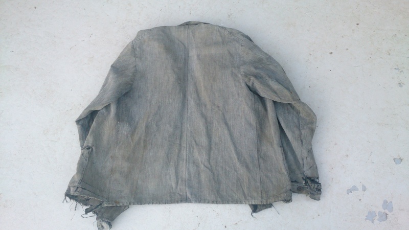 veste-tunique-chemise très vieille mais inconnu au bataillon ! Dsc_1314