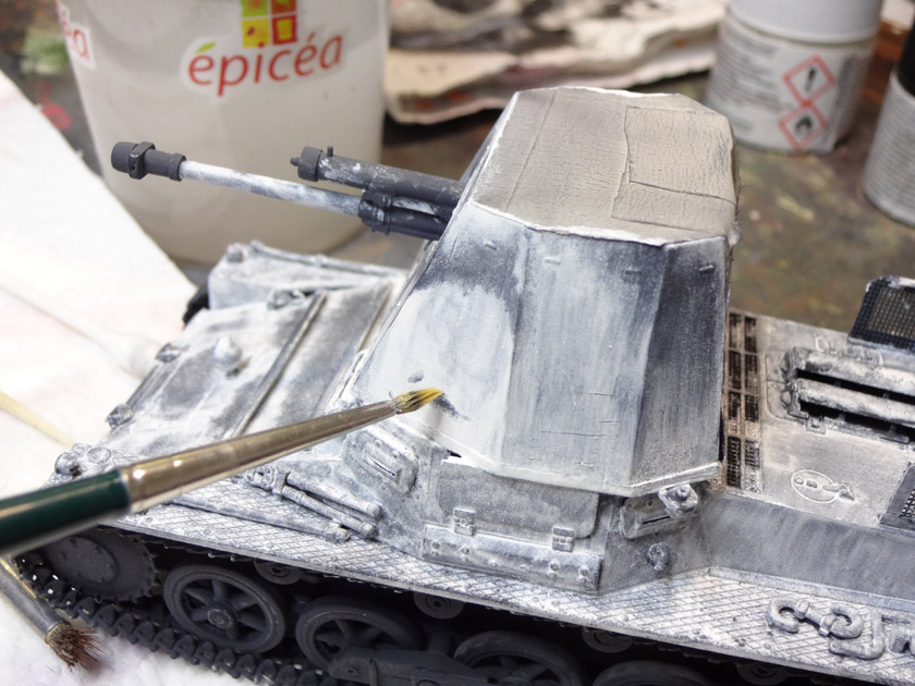  Panzerjäger I avec PAK 47mm [ Italeri 1/35ème] (Peinture terminée). Dsc01316