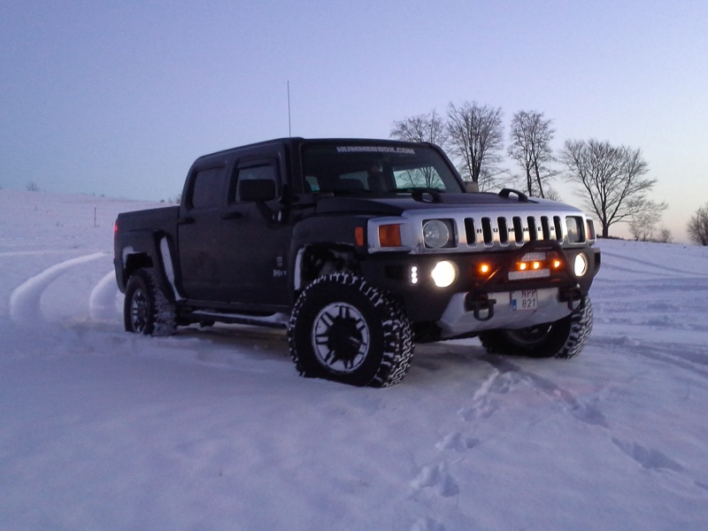 Un Hummer H3 taillé pour l'aventure 20150210