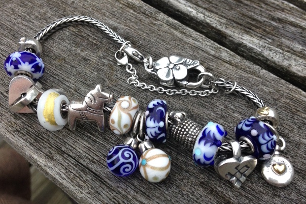 Santa Swap & "New to me" bead hard at work on a New Years Combo Image111