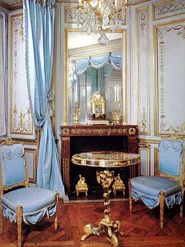 Pendules et horloges de Marie-Antoinette - Page 2 30042310