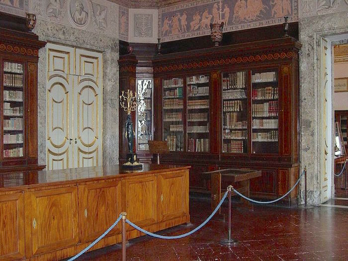 Le Palais Royal de Caserte (Reggia di Caserta), près de Naples - Page 3 800px-48