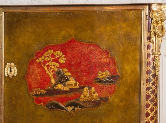 Chinoiseries et meubles de Marie-Antoinette : par Weisweiler, Macret et Riesener Captu188