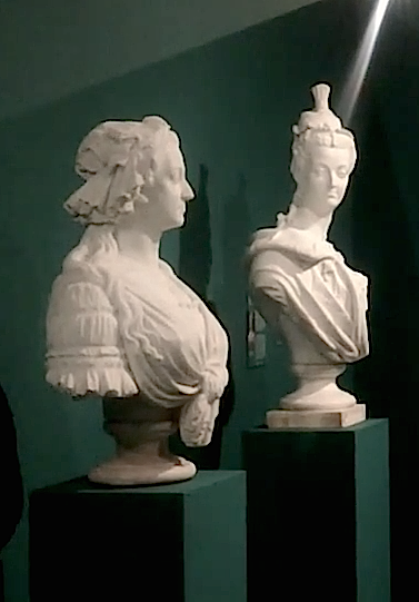 Bustes de Marie-Antoinette par la duchesse Castiglione-Colonna, Adèle d’Affry, dite Marcello Captur18