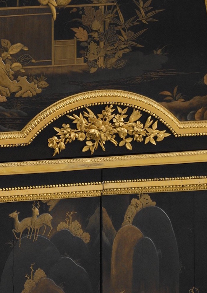 Chinoiseries et meubles de Marie-Antoinette : par Weisweiler, Macret et Riesener Dp106911