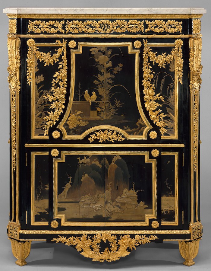 Chinoiseries et meubles de Marie-Antoinette : par Weisweiler, Macret et Riesener Dt209210