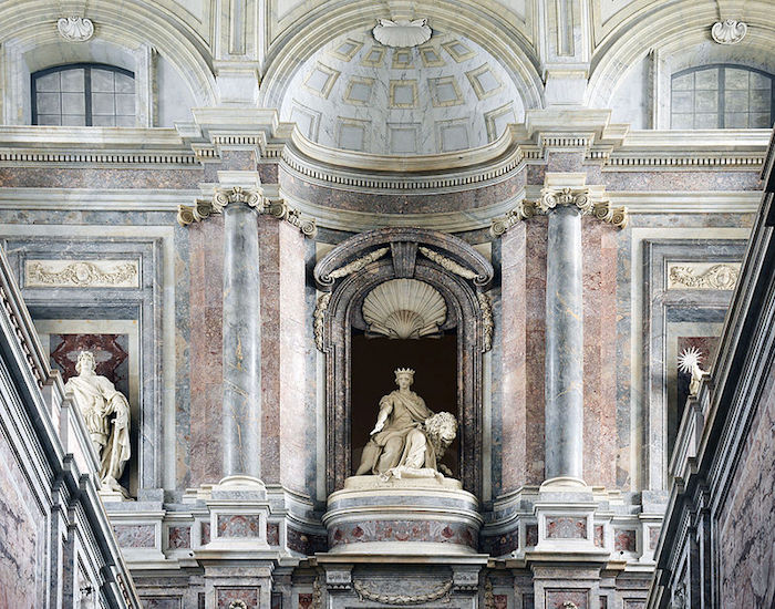 caserte - Le Palais Royal de Caserte (Reggia di Caserta), près de Naples Statue10