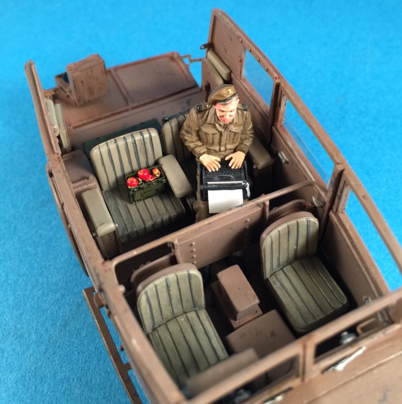 La BBC en action - "Humber staff car" Accurate Armour + figurines Bronco et scratch - 1/35 Image18