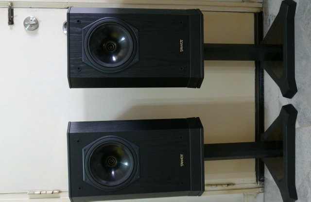 Tannoy Sixes Series 609 Stand-mount Speakers (Used) SOLD P1100912