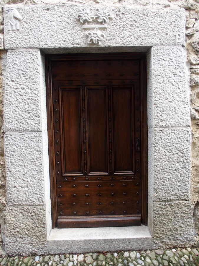 [FIL OUVERT] : Doors / Portes - Page 11 P8091811