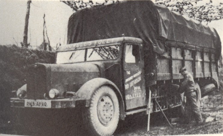 (Alby) porte-char Bernard 15t DI6C 1939     FINI Bernar14