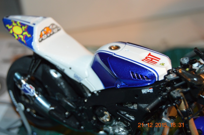 Concour libre, Yamaha YZR M1  - Page 6 Dsc_0220