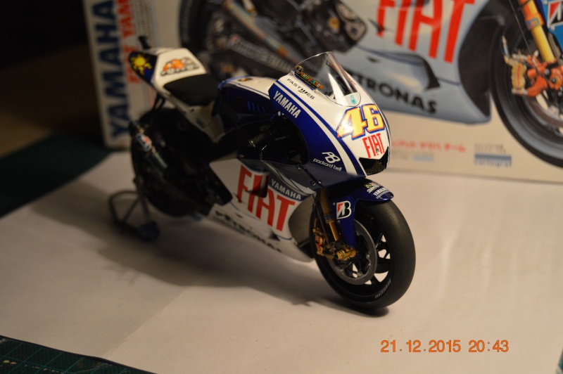 Concour libre, Yamaha YZR M1  - Page 6 Dsc_0226