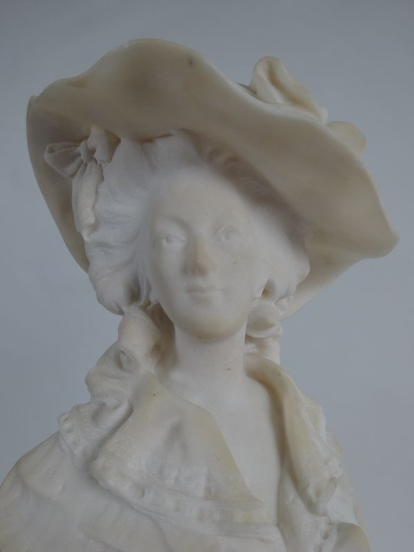 Collection : statuettes représentant Marie-Antoinette, ses proches et des figures du XVIIIe siècle - Page 2 14492215