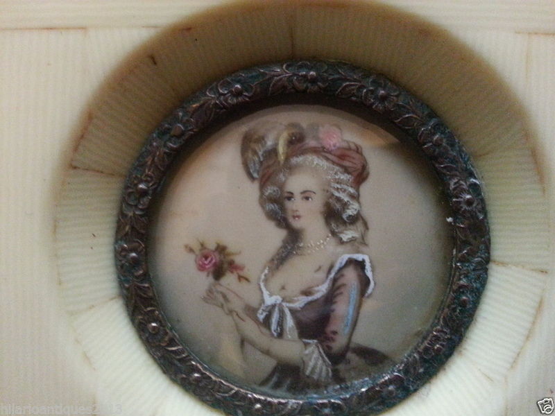 Collection : miniatures de Marie Antoinette et de ses proches - Page 8 S-l16011