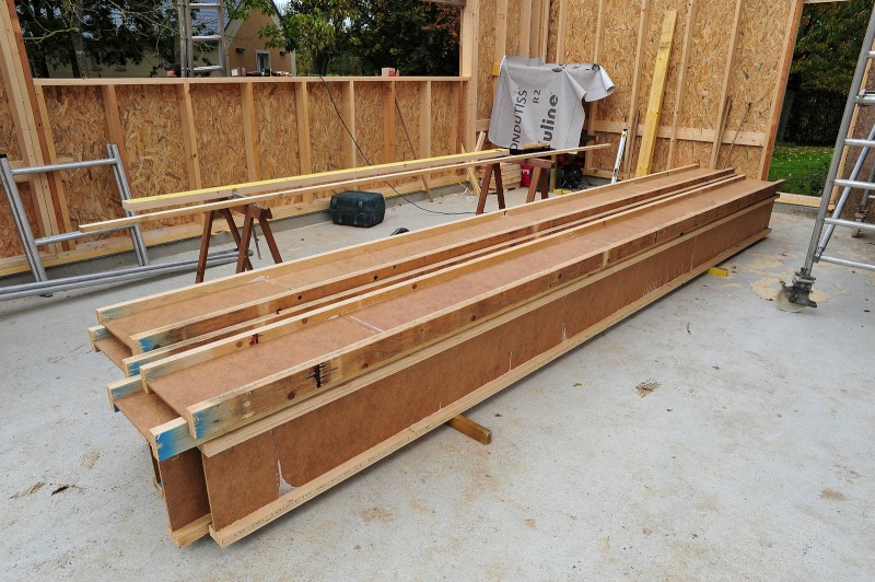 Construction d'un garage double en ossature bois - Page 2 Poutre11