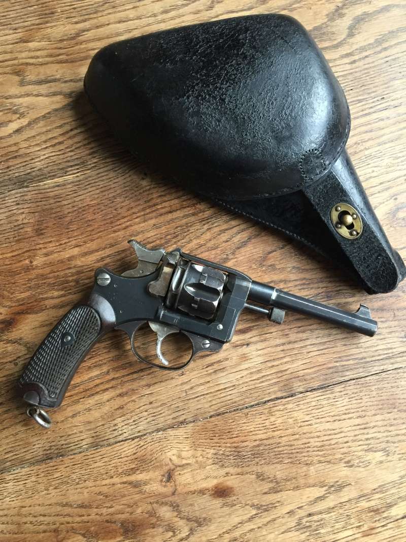 Revolver Saint-Etienne modèle 1892 série H année 1915 03811