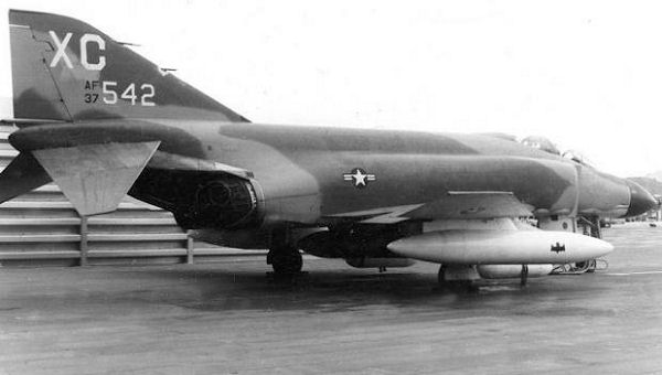 F-4C Phantom II - Cam Rahn Bay AB 1968 F-4c-610