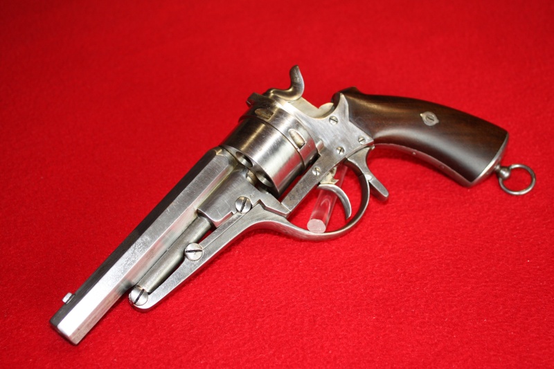 Revolver Galand modèle 1868 (2ème type) Img_2117