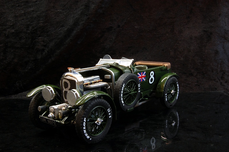 Bentley Blower 4.5 REVELL 1:24 - Page 2 Dsc_0311