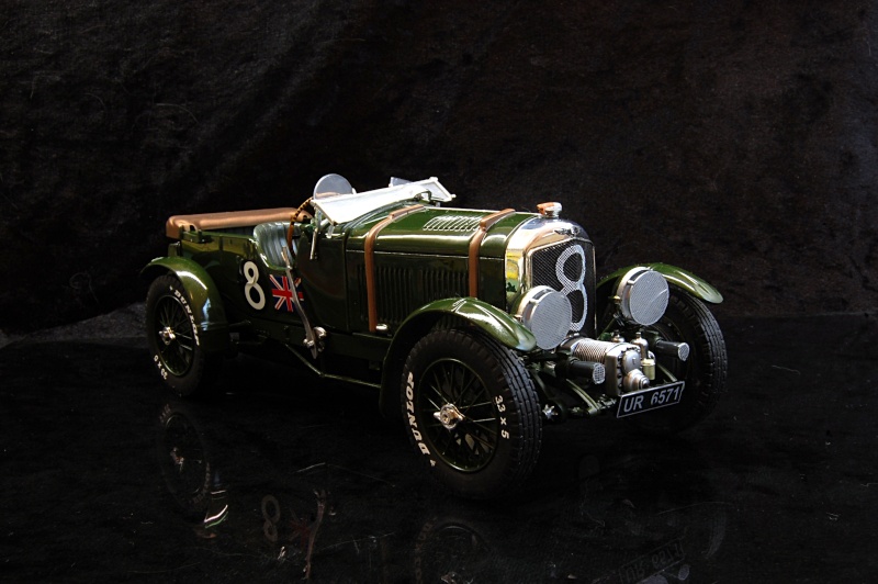 Bentley Blower 4.5 REVELL 1:24 - Page 2 Dsc_0312