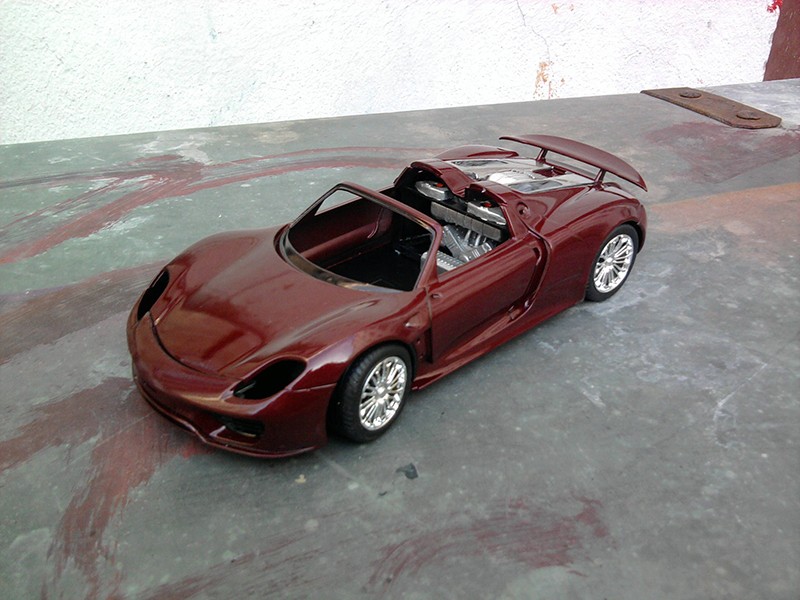 Revell Porsche 918 Spyder 1:24 Foto5310