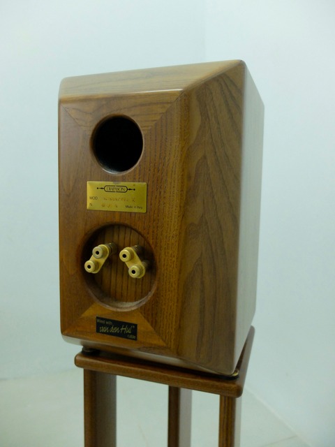 Diapason Adamantes speakers (sold) 1-dscf15