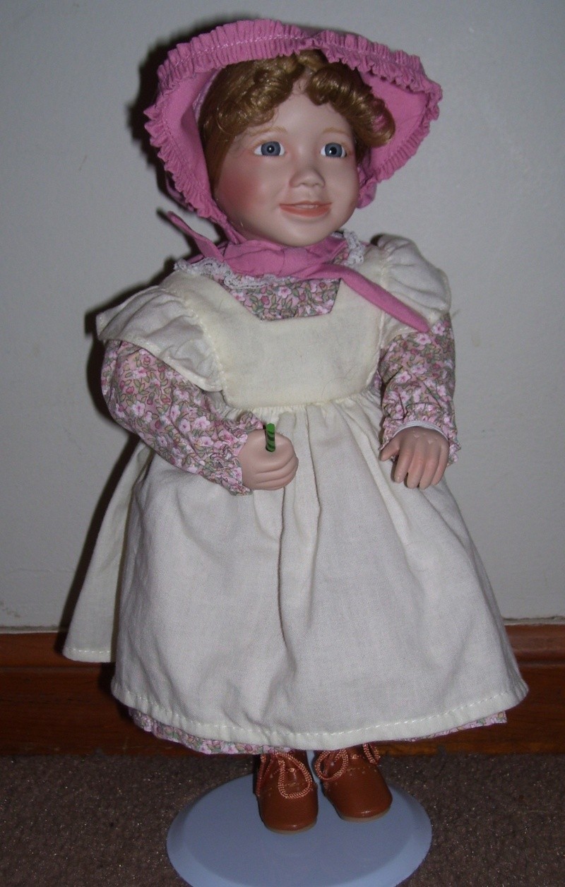 dolls - Little House Dolls - Page 3 100_4410