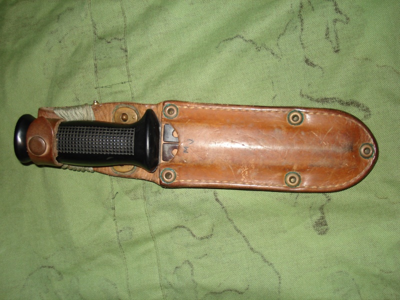 Czechoslovak knife for paras - UTON vz. 75 (ÚTOční Nůž - attack knife) Dsc08026