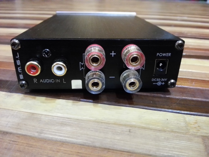 SMSL SA-98E silver 160W Stereo Digital Amplifier (SOLD) Smsl_310