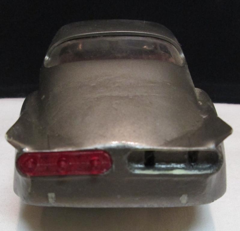Vintage built automobile model kit survivor - Hot rod et Custom car maquettes montées anciennes - Page 3 26035010