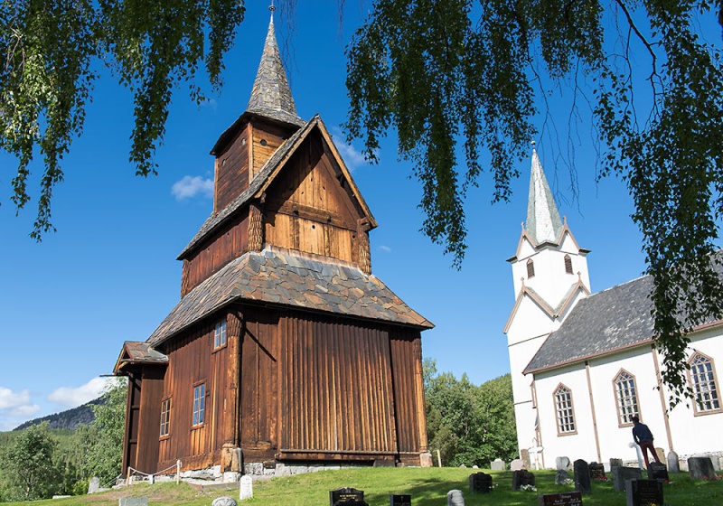 Norvège : Les "stavkirke", églises en "bois debout", et secondairement bien d'autres aspects de ce magnifique pays et de sa culture... - Page 2 1000x710