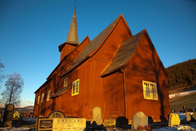 Norvège : Les "stavkirke", églises en "bois debout", et secondairement bien d'autres aspects de ce magnifique pays et de sa culture... - Page 2 83b4ea10